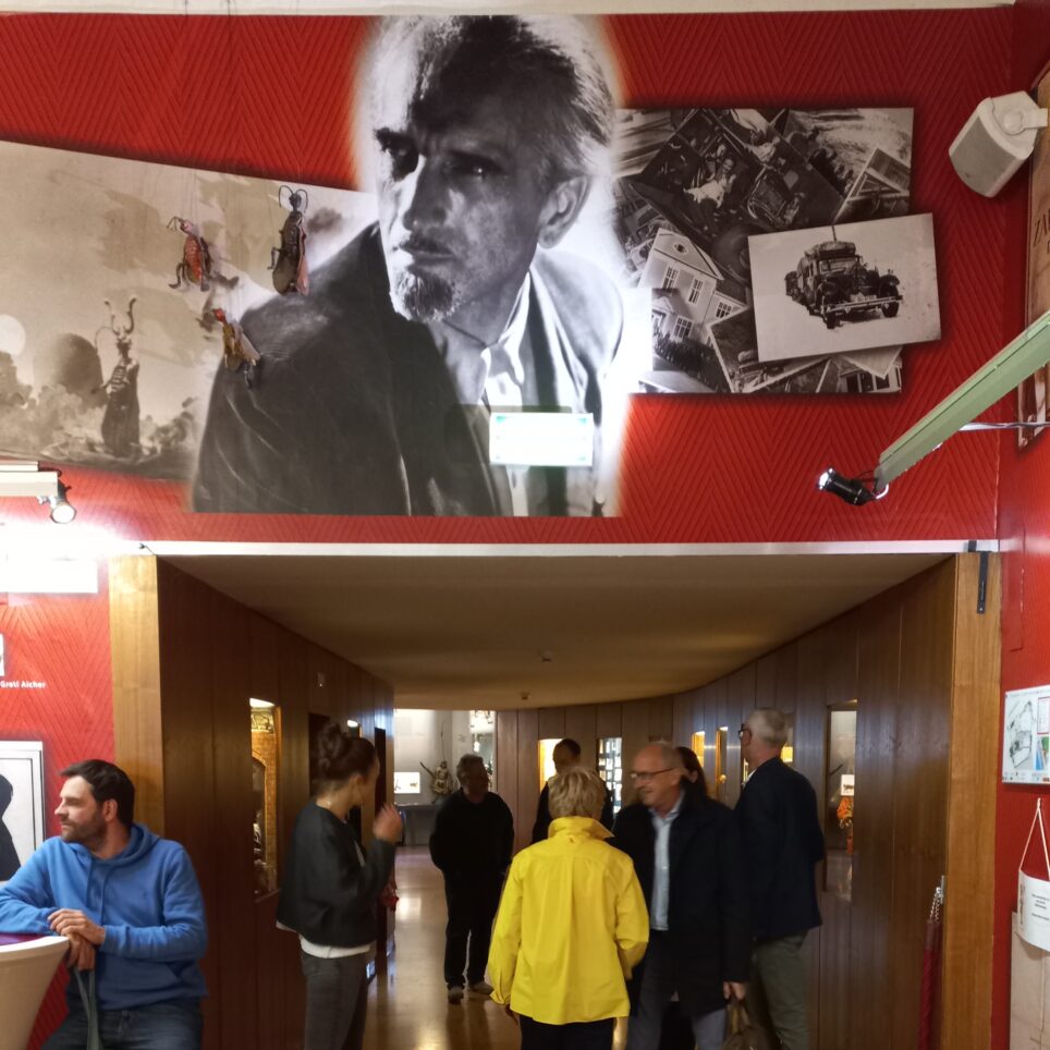 Foyer des Salzburger Marionettentheaters. 70 Salzburger Kulturmenschen treffen sich zum Kulturfr&uuml;hst&uuml;ck #71.